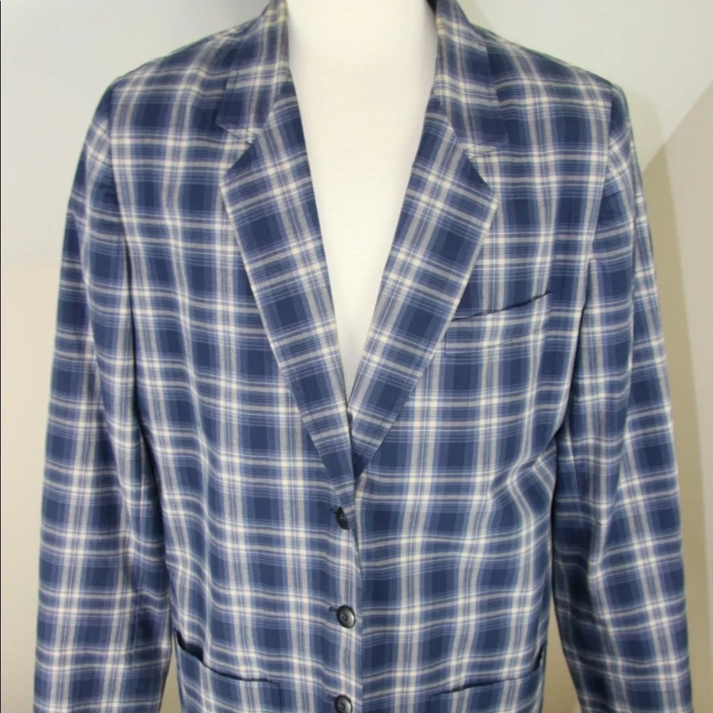 Eddie Bauer Blue and White Plaid Blazer